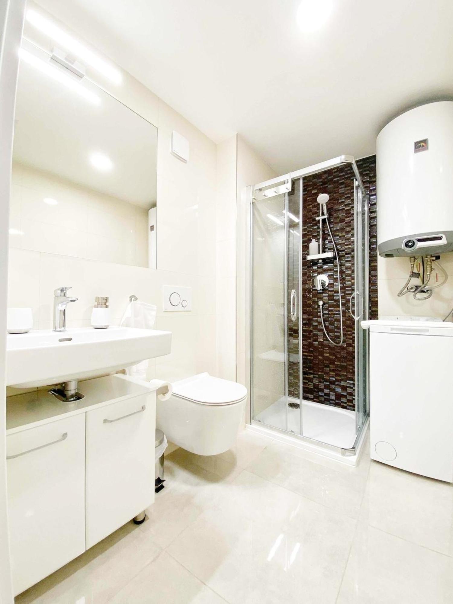 Emerald Apartments Boutique Residence 프라하 외부 사진