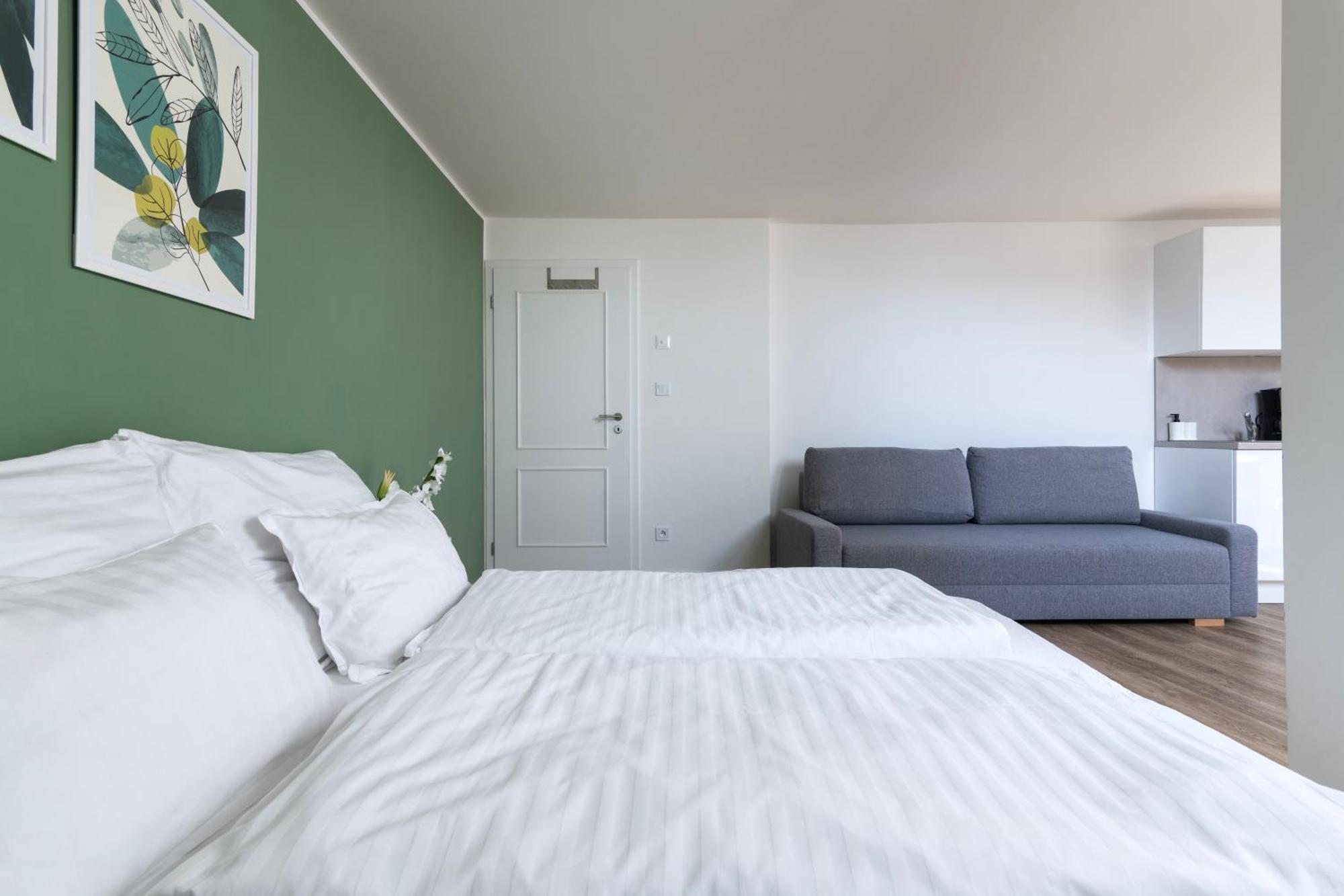 Emerald Apartments Boutique Residence 프라하 외부 사진